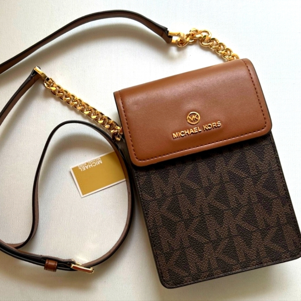 NEW MICHAEL KORS SMALL PHONE CROSSBODY BAG CLUTCH PURSE